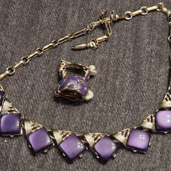 Coro Jewelry - Vintage CoroCraft Purple Necklace & Clip Earrings Set Gold Tone Mid Century